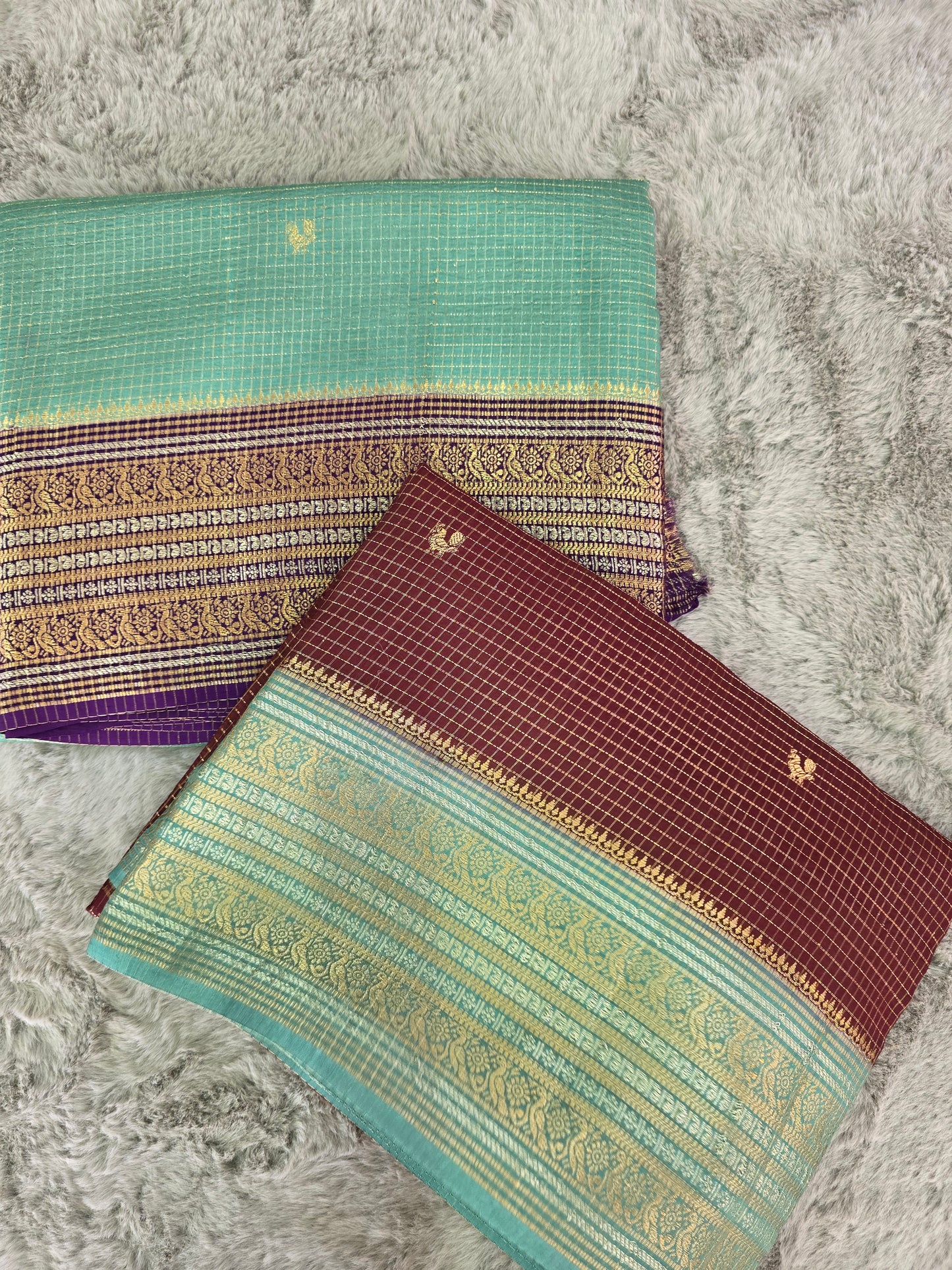 Tussar checks