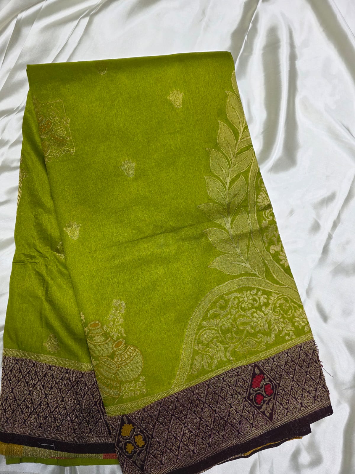 Raw mango Saree