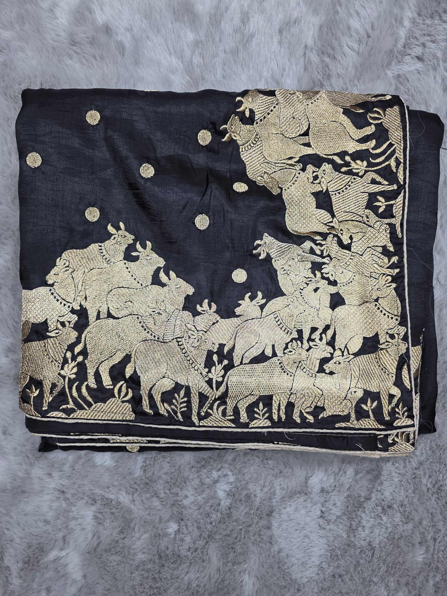 Dola Tussar silk