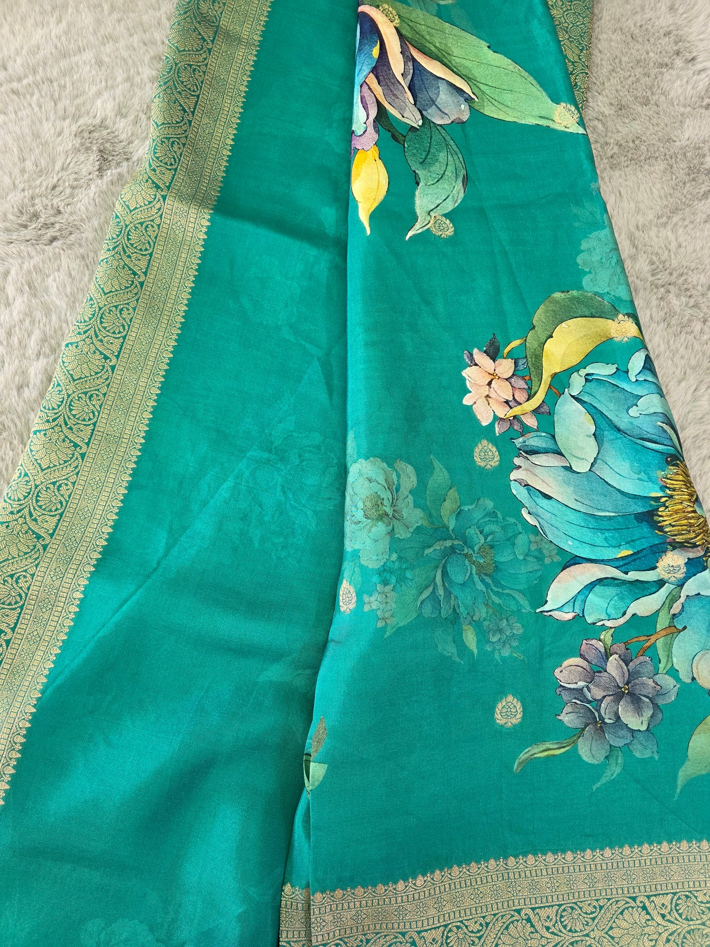 Designer saree