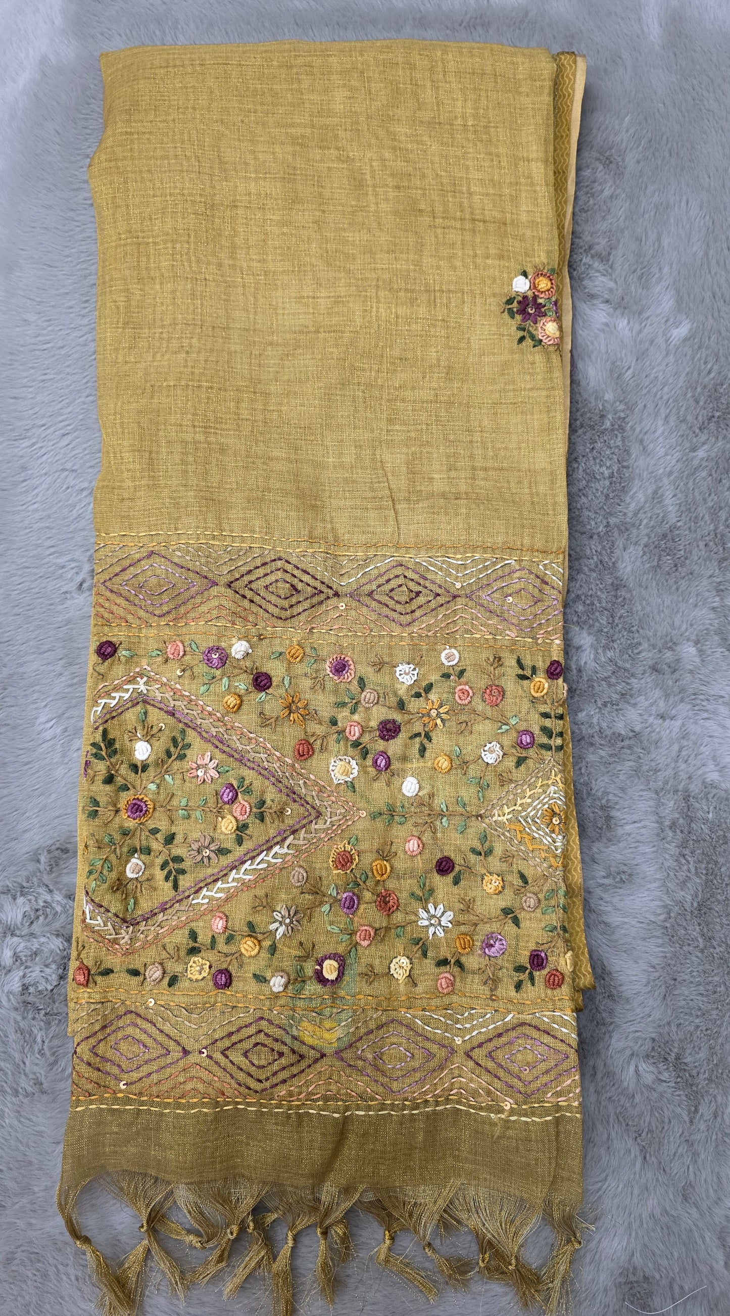 Soft Lenin Tussar Handwoven with Embroidery Saree