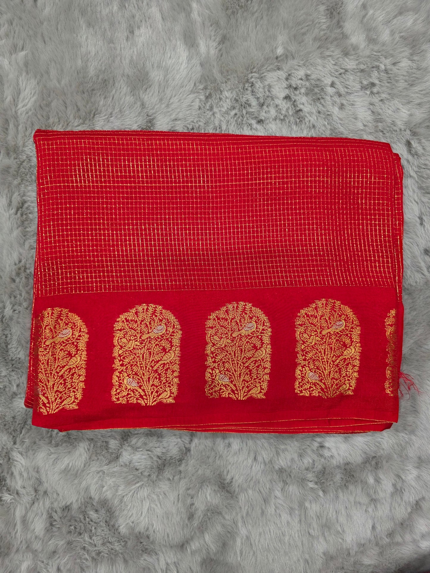 Red Munga Crepe Saree